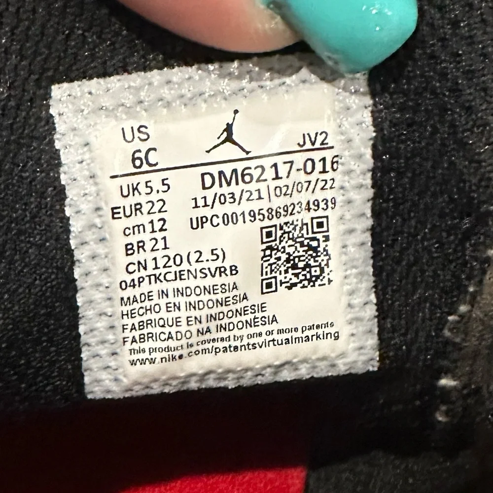 Nike classic jordan